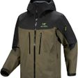 Arc'teryx Alpha vs Alpha SV: Which Gore-Tex Pro Shell?