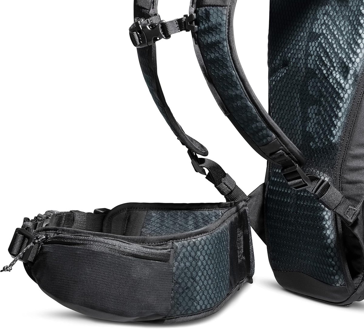 Mammut Lithium 25 padded hip belt with a fold-out phone pocket