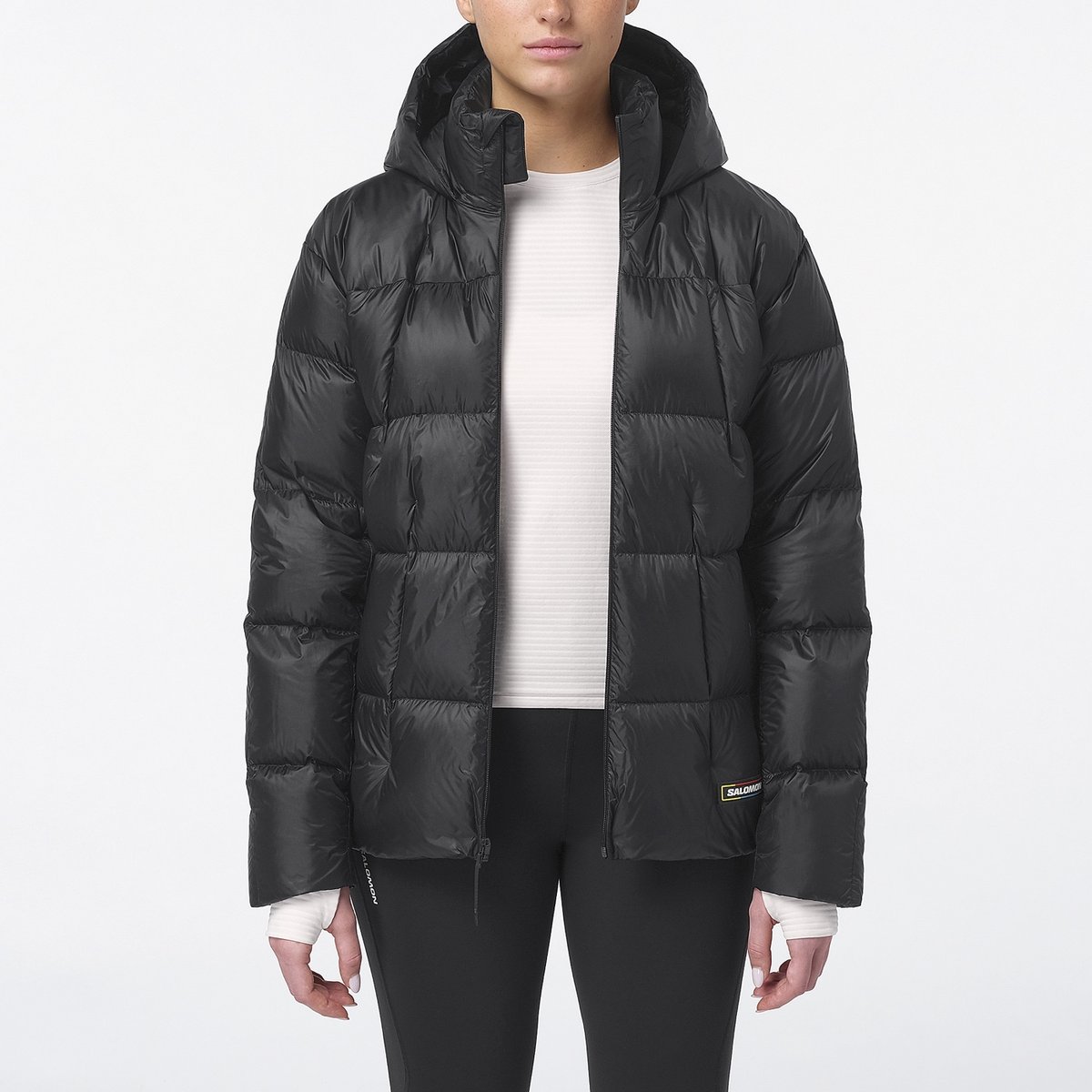 Women's Salomon Outpulse Down jacket in the relaxed everyday cut