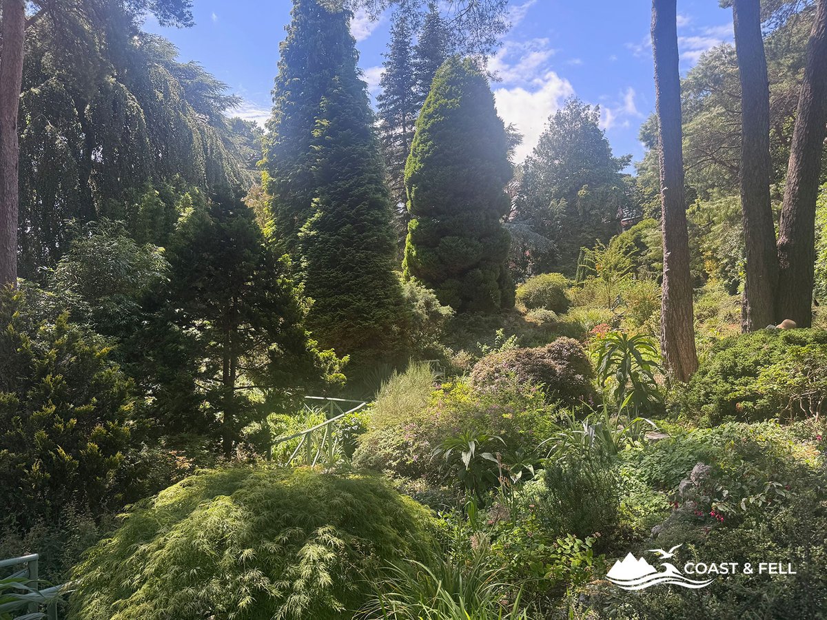 Compton Acres gardens on a sunny July day